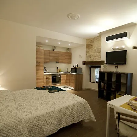 Bed & Breakfast La Uascezze *